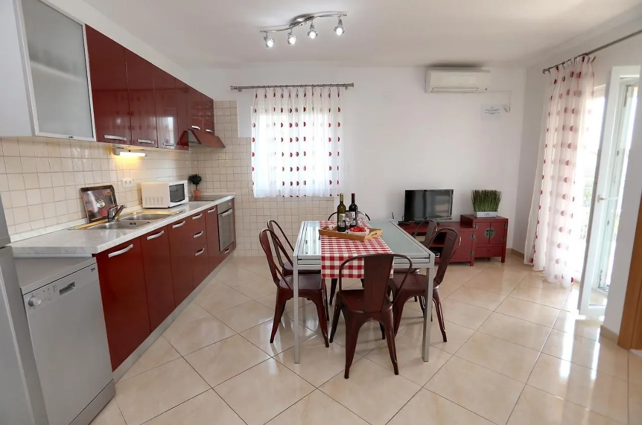 Apartment Vila Kuzmanic Trogir Croatia