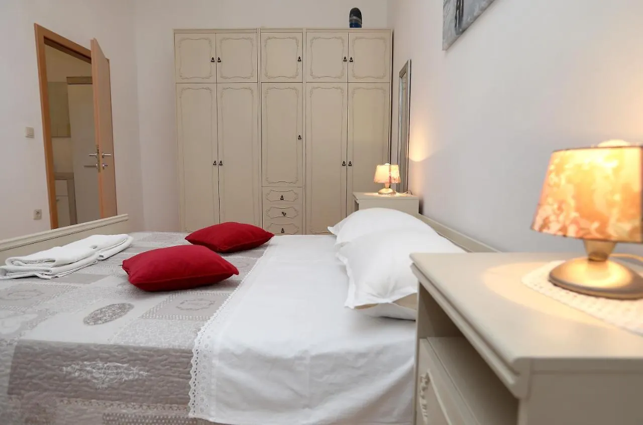 Apartment Vila Kuzmanic Trogir