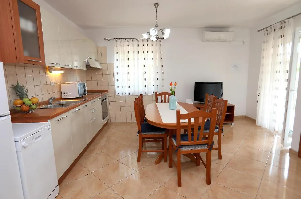 Vila Kuzmanic Trogir